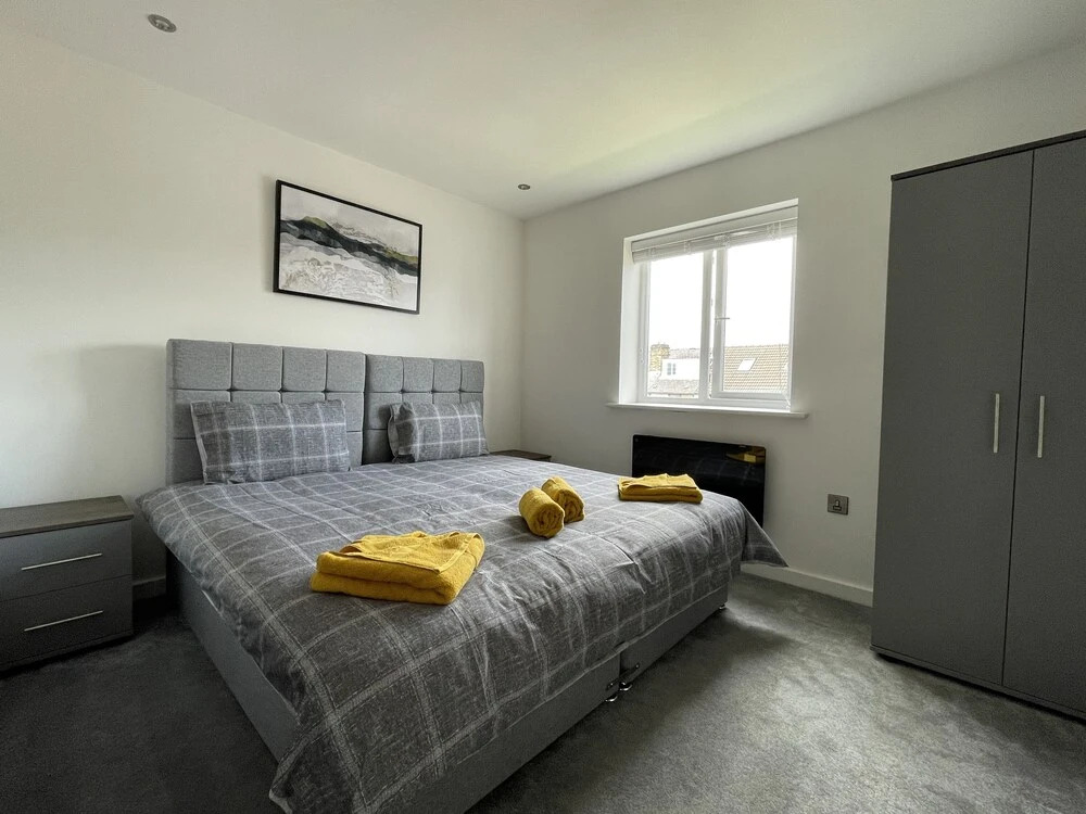 Modern & Comfortable 2BR Apartment