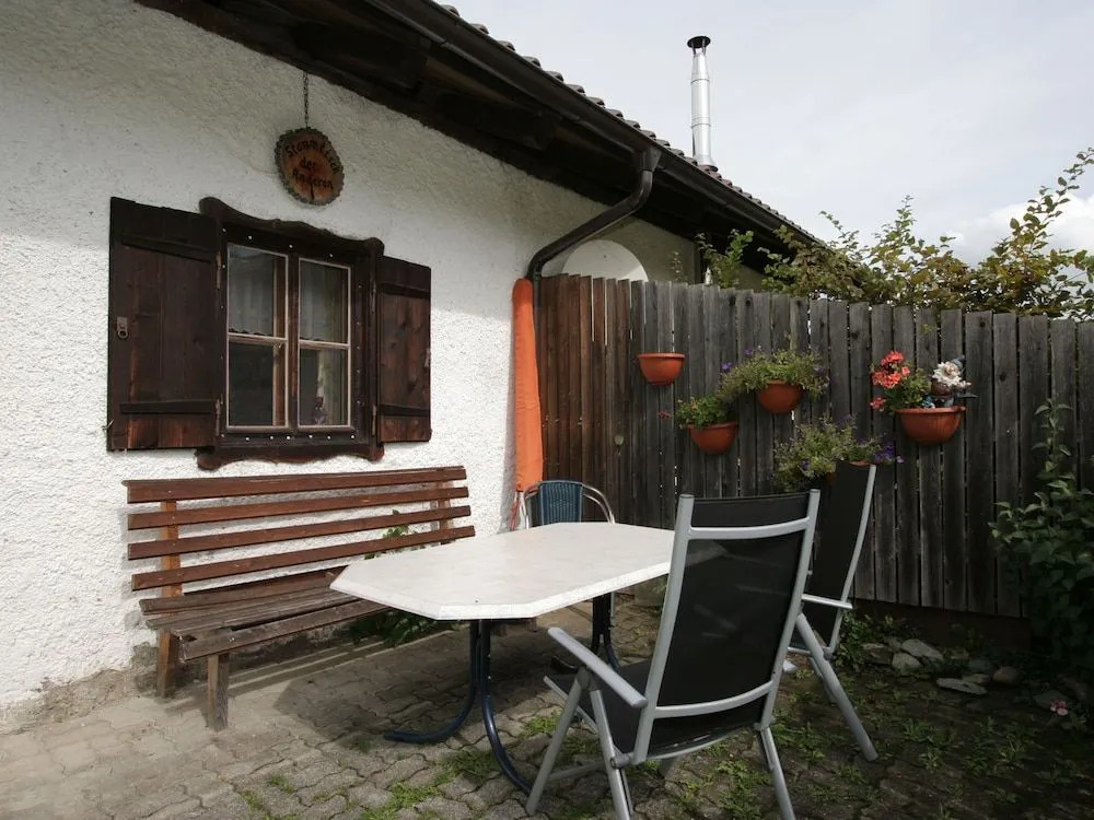 Cozy Cabin in Niedernfritz Near Ski Area