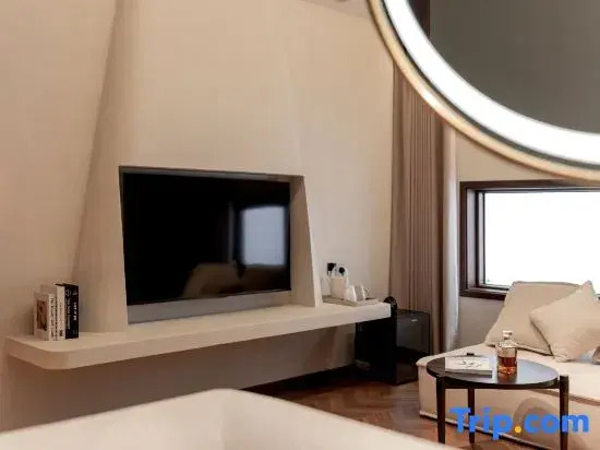 Dali Yuji Sea View Hotel