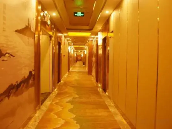 Dilong Hotel