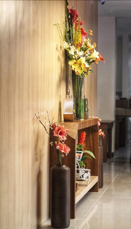 Downtown Suites
