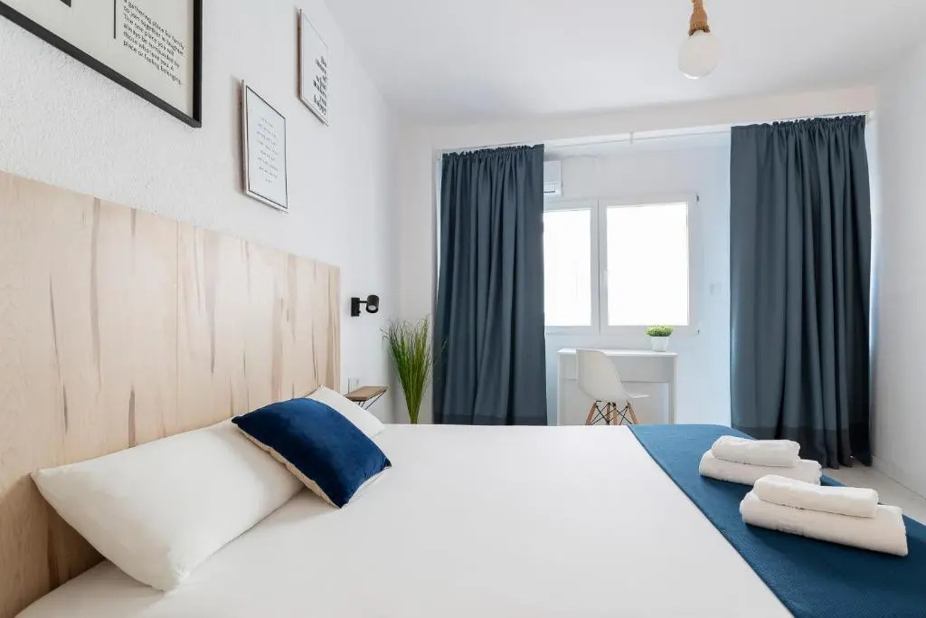 HB ROOMS - Casa M&J Guest House