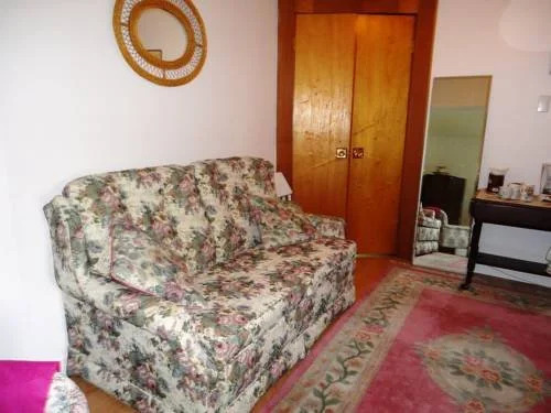 Riverbank B&B