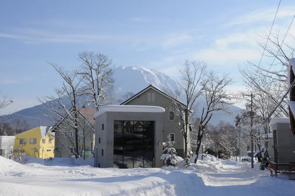 Konkuriito Houses