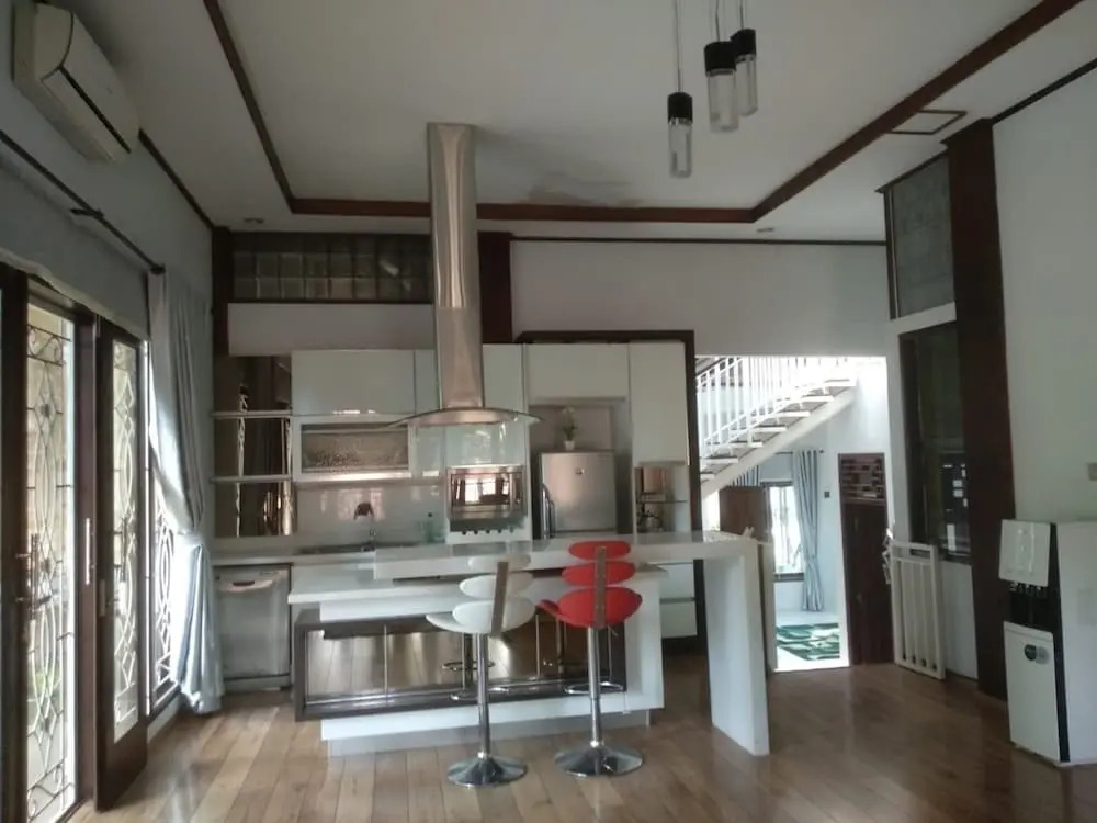 D'Kiara House