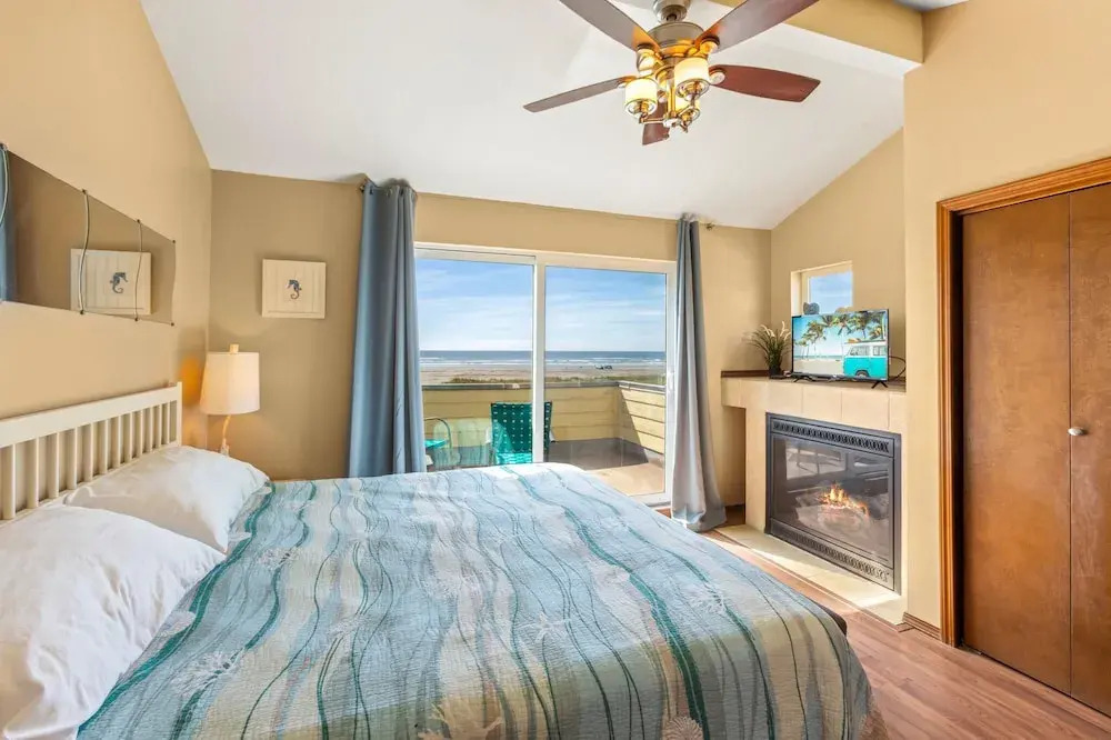 Beach Dream Two in Ocean Shores