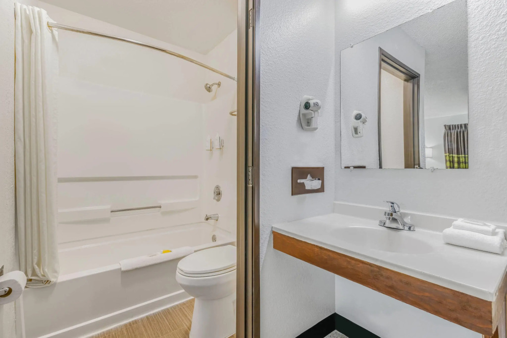 Super 8 by Wyndham Arcata