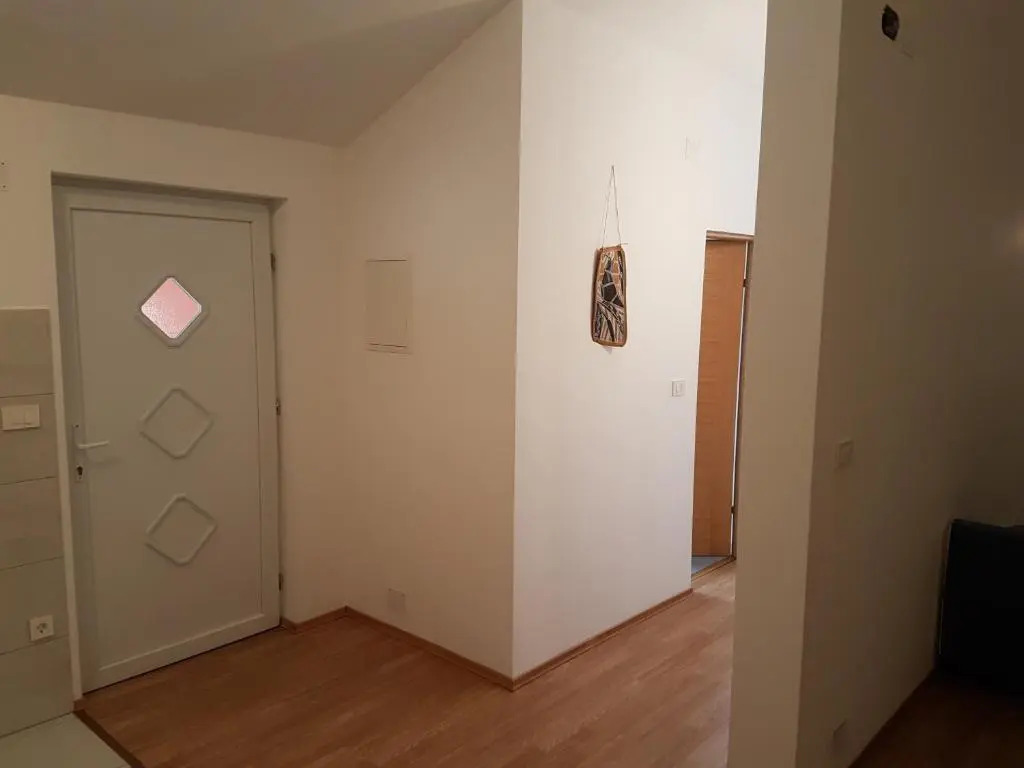 Apartments Eni