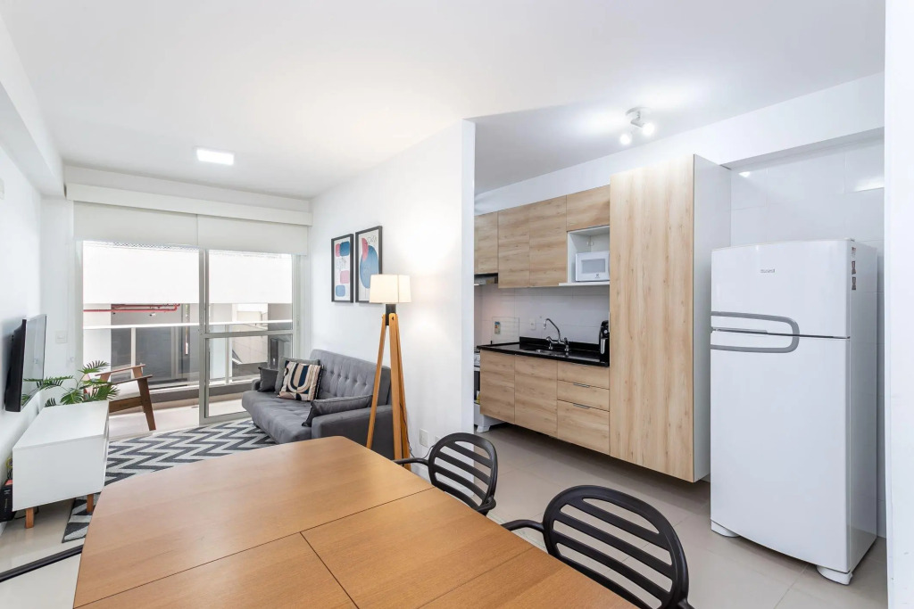 Apartamento Com Garagem Em Botafogo | Rg 96/201
