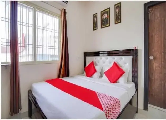 Oyo Flagship 700564 Grand Inn Residency