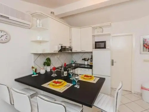 Apartments Roda