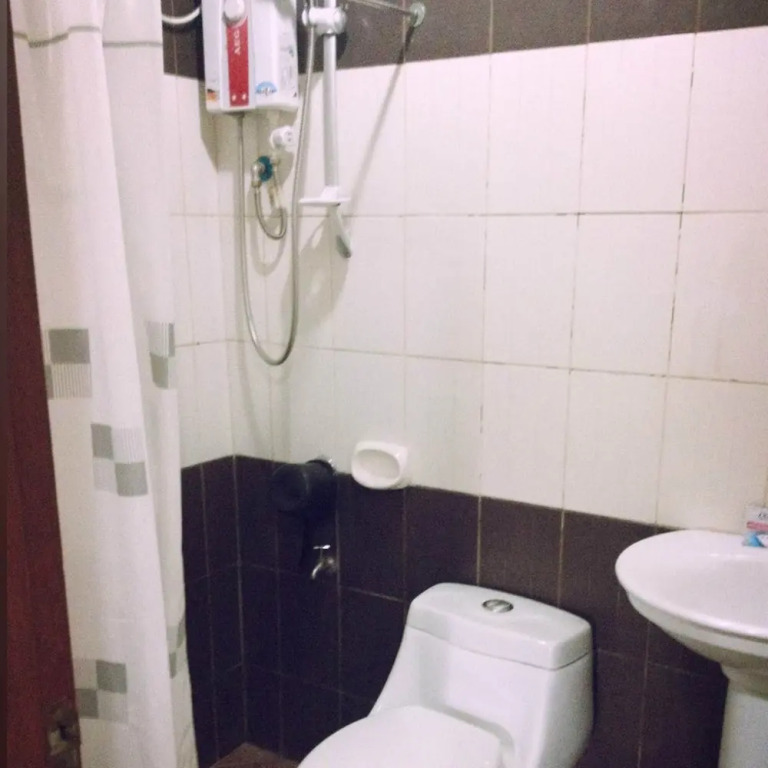 Teds Place 2BR Apartment