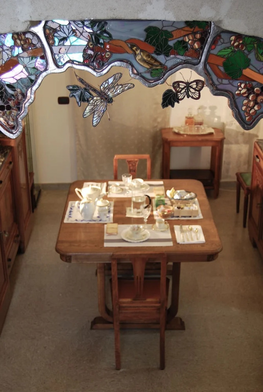 Art Transparent B&B