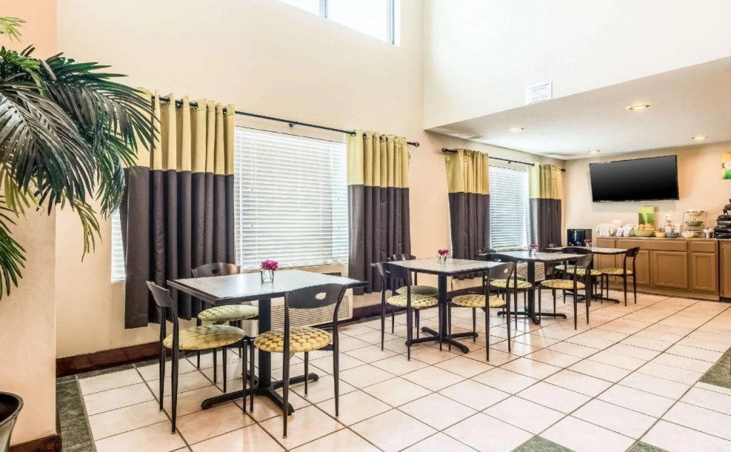 Quality Inn Sandersville