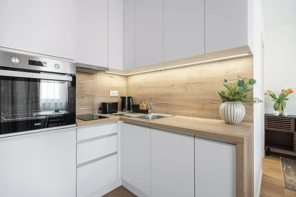 Rose Garden Residence - Boutique Apartments in City Center