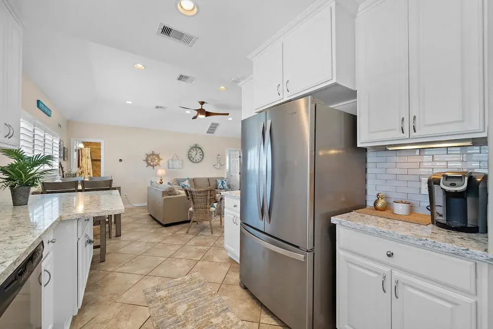 Purple Pelican Paradise by Ryson Vacation Rentals