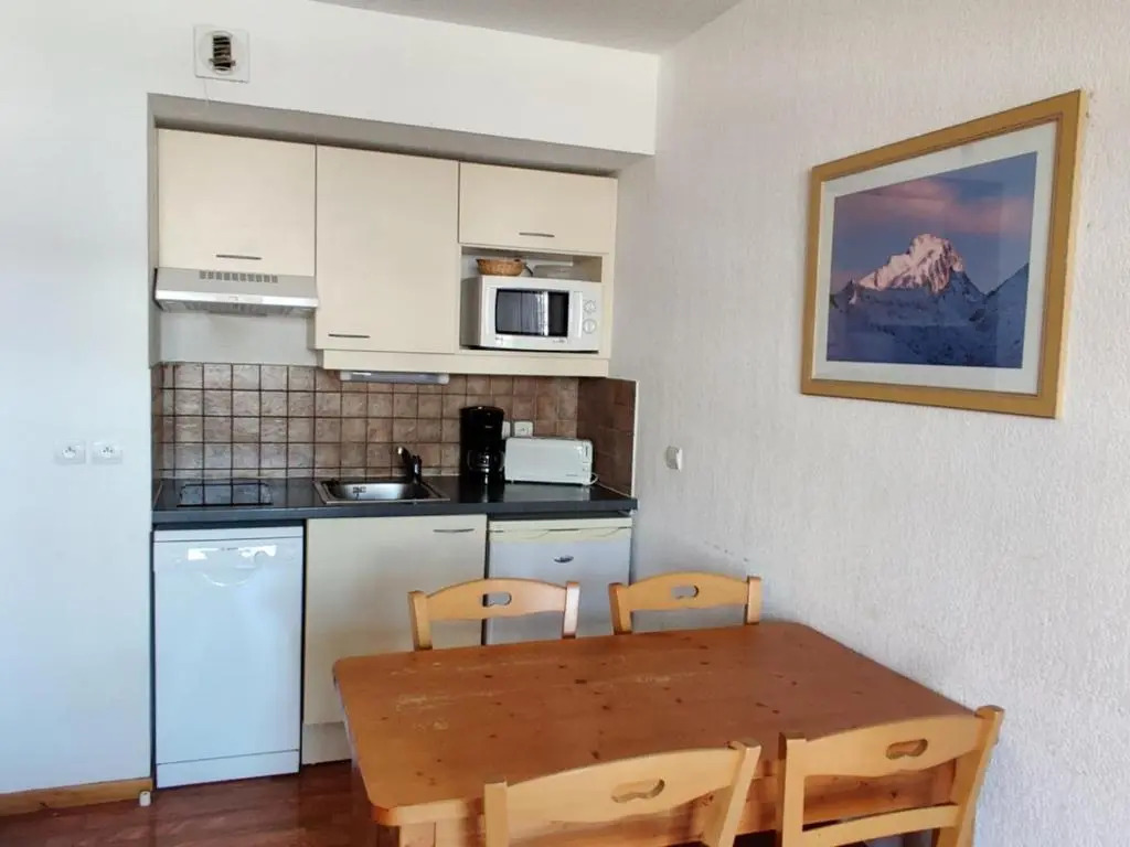 Appartement Le Dévoluy, 2 pièces, 4 personnes - FR-1-504-572
