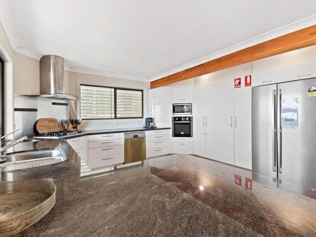 Belle Vue Beach House by Discover Stradbroke