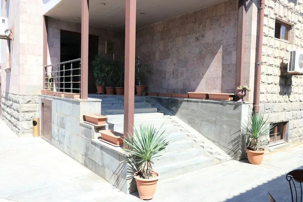 Musa Ler Hotel Yerevan