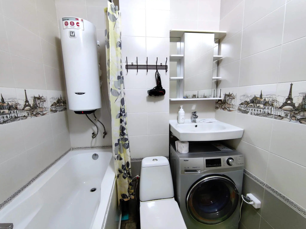Добрый дом на улице Александра Усольцева 26