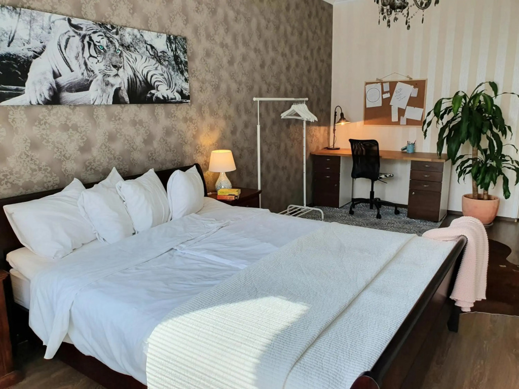 Tina's Place