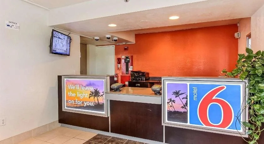 Motel 6 Salinas South - Monterey Area