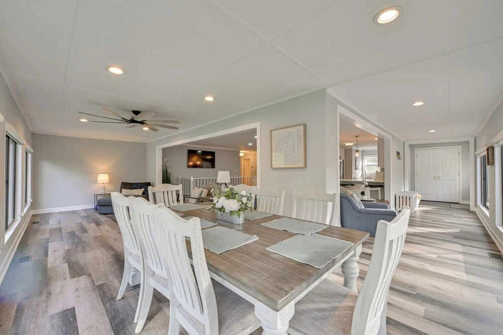 Spacious Lake Norman Retreat w/ Boat Ramp!