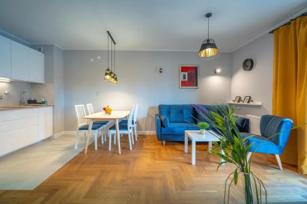 Apartamentowiec Urocza 5