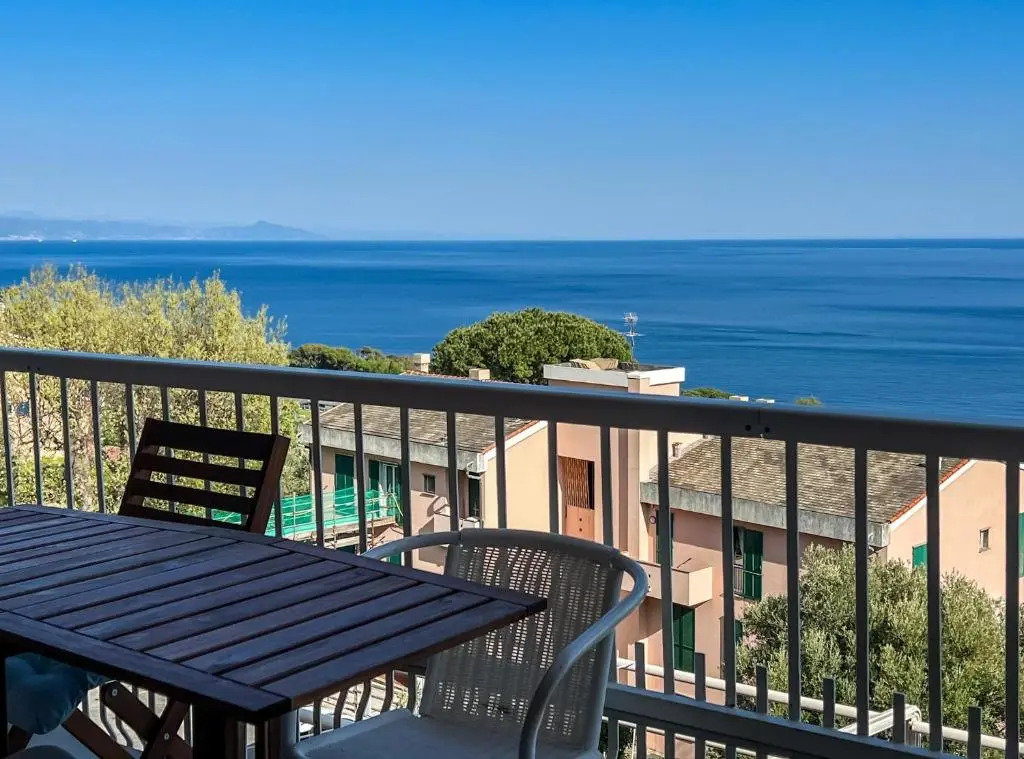 Fantastico Appartamento Con Vista Mare In Pineta