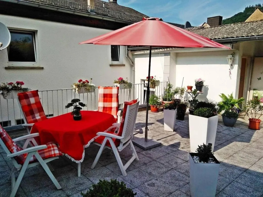 2 Bed Apt Sleeps 5 - Rooftop Terrace, Wifi