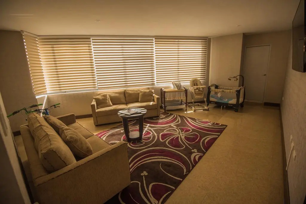 ROLES Hotel