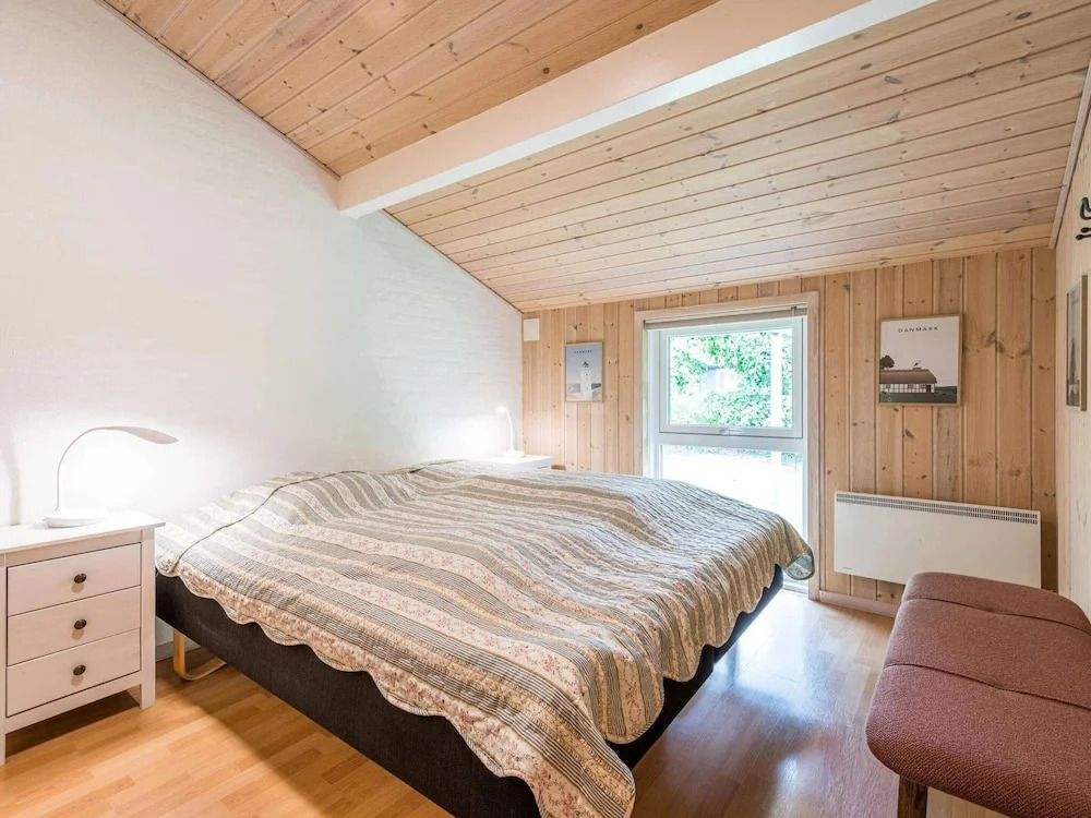 7 Person Holiday Home in Henne