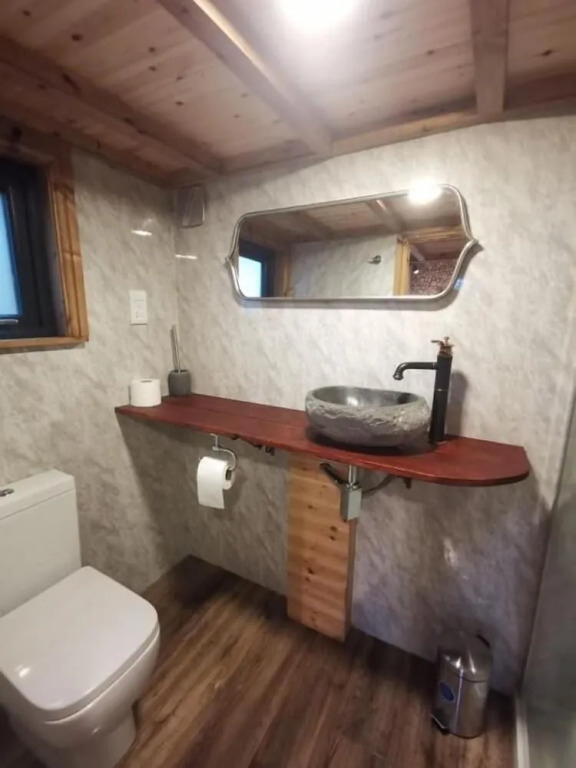 Tiny House-Hot Tub-St Clears-Pembrokeshire-Tenby