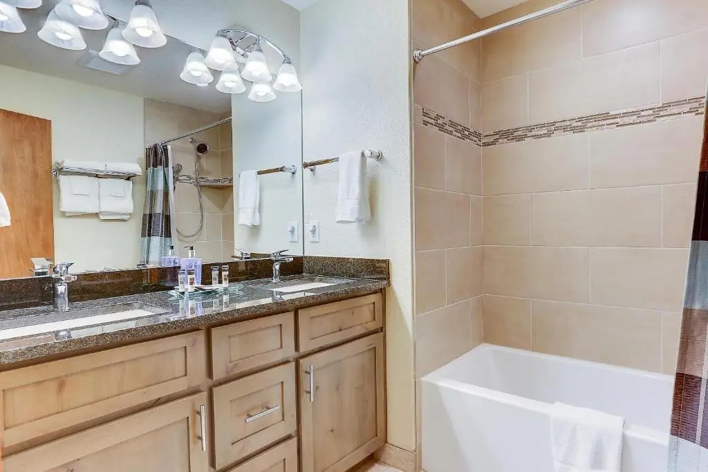 3 Spyglass-Golf/Mt View-4BR/3BA