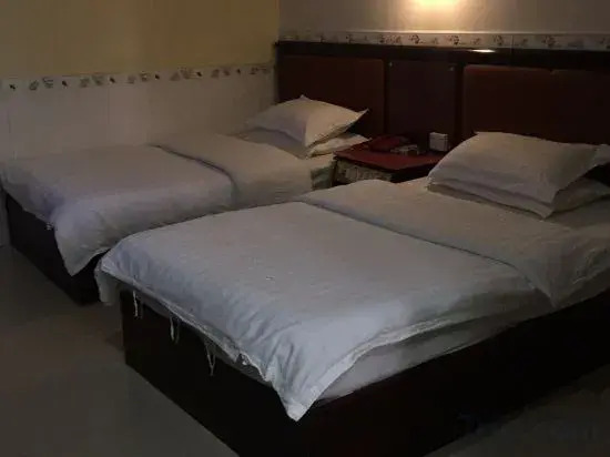 Ningyuan Yinfeng Hotel