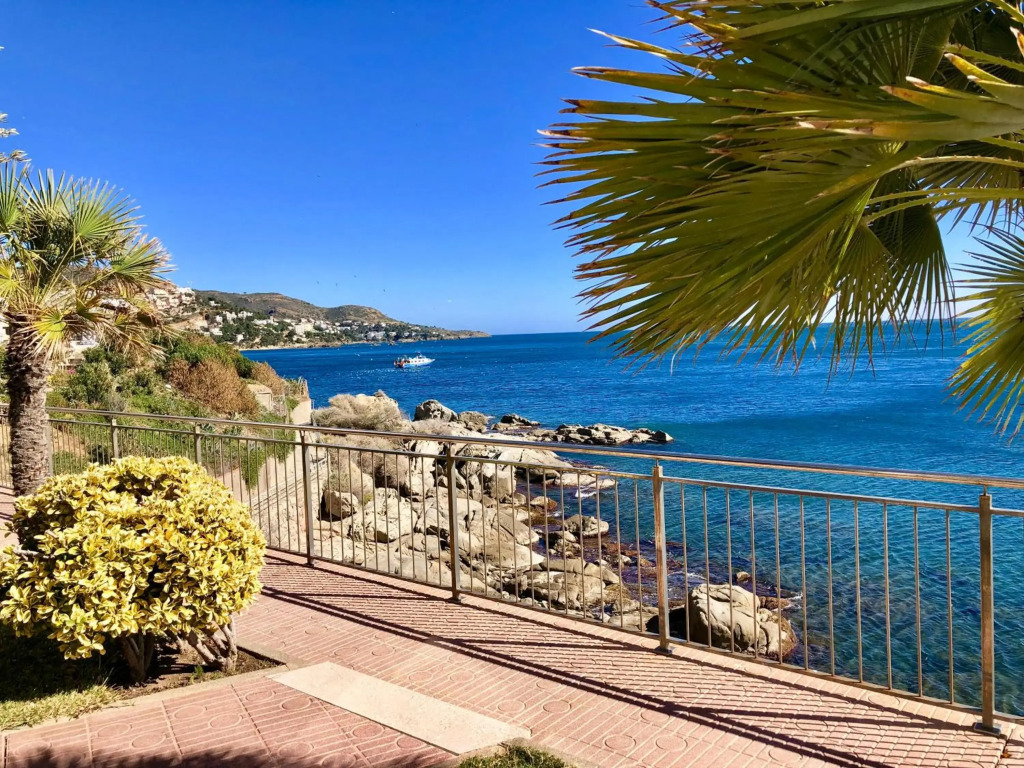 Magnifique appartement en front de mer, Caneylles
