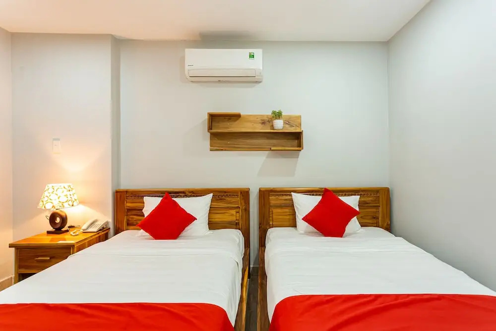 Kim Ngoc Pq Hotel by OYO Rooms
