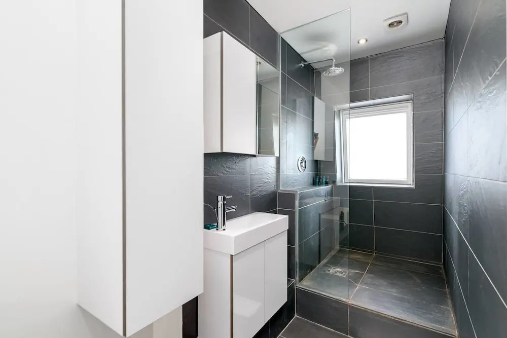 Trendy 1Br Home In Islington With Balcony