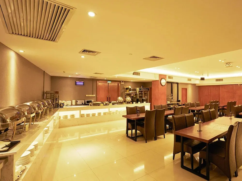Yucheng Hotel