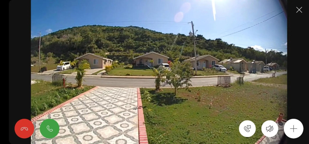 Loveable One-Bedroom House With Air Condition