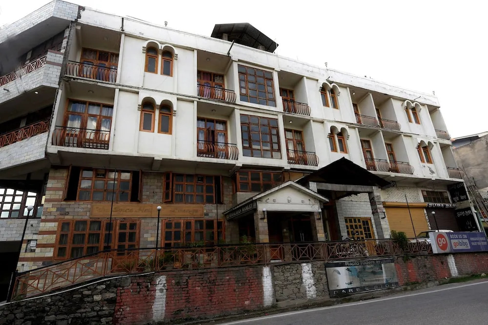 Octave Himalayan Hamlet