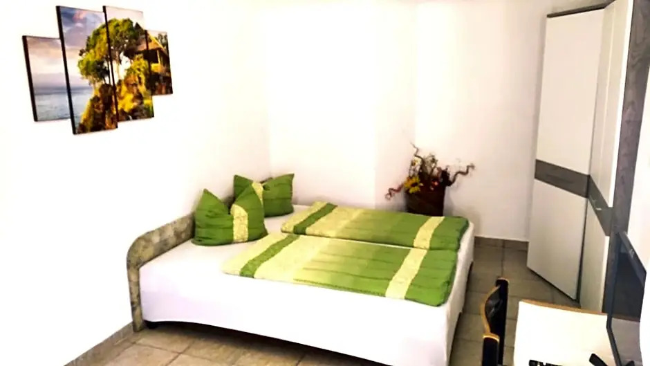 Hostel Maros