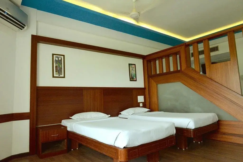 The Pearlview Regency