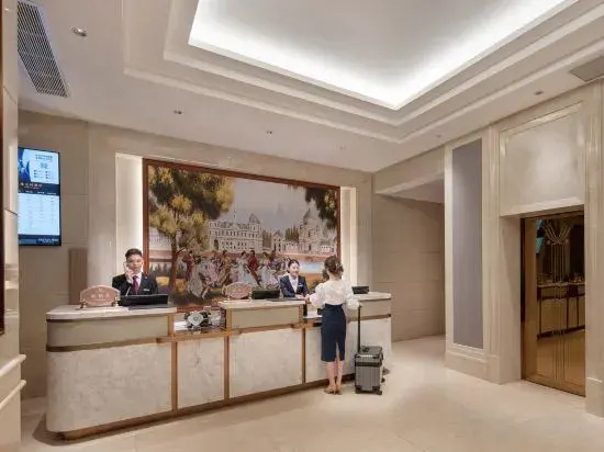 Vienna Hotel (Maoming Shalang Star Store)
