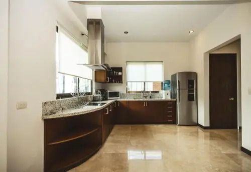 1 Block To Beach, Ocean View Rooftop Pool - Klem 103