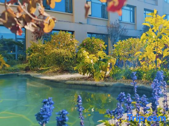 Yunding Hot Spring Hotel