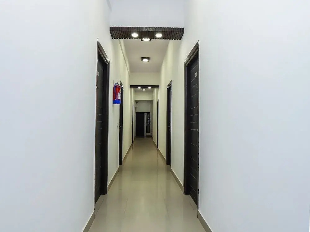 Capital O Noida Homestay 36