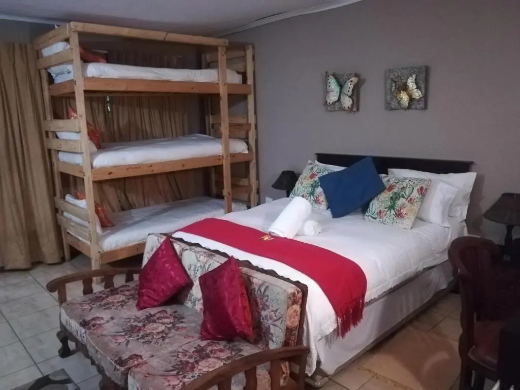 Harties Lake Garden House 24 Sleeper Hartbeespoort dam