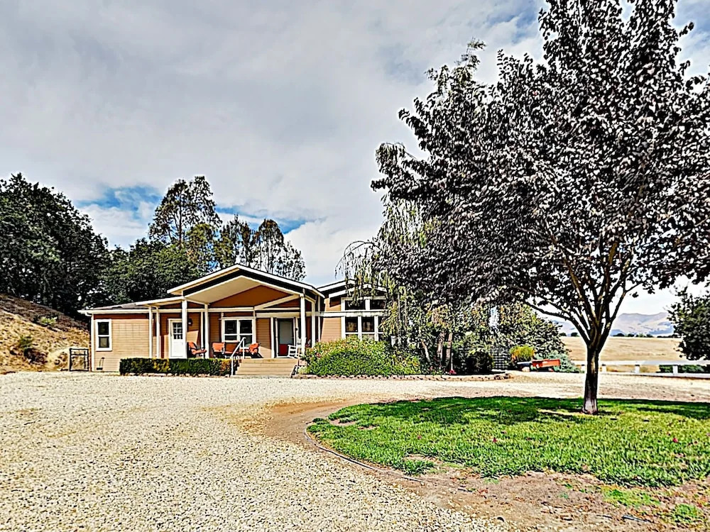 West Haven Farm 3 Bedrooms 2 Bathrooms Home