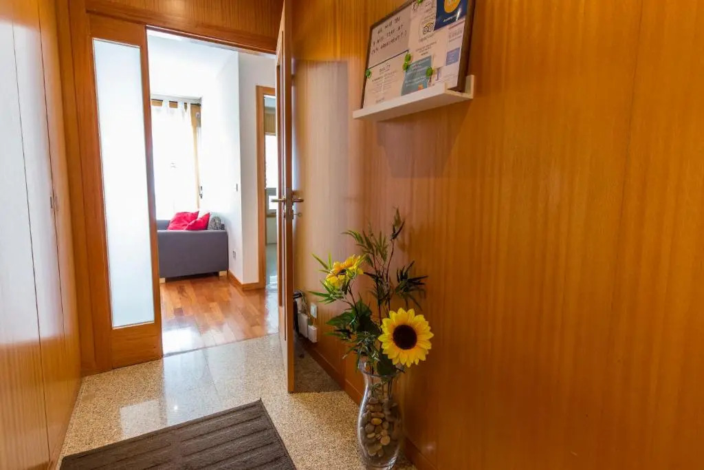 Francos Relaxing Apartment by the metro